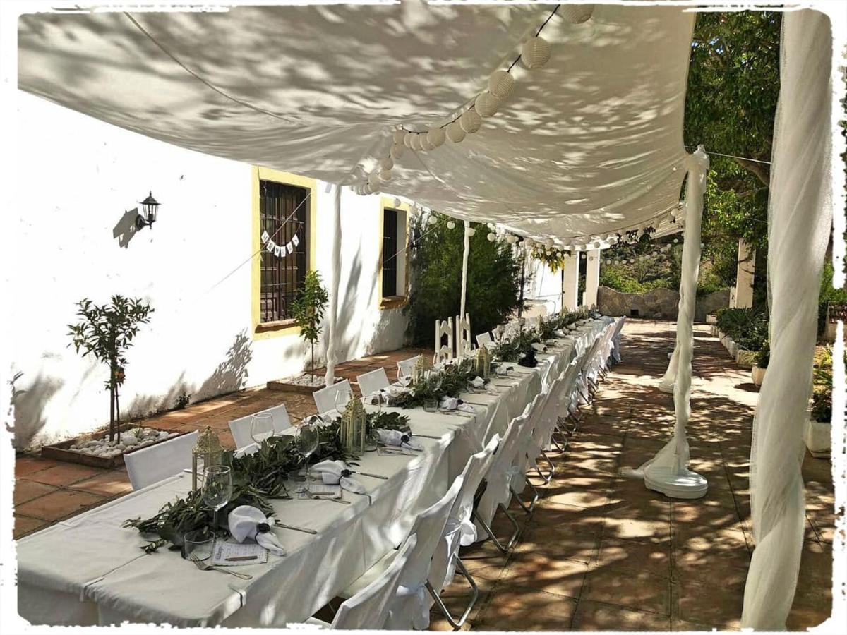 Вилла Cortijo Casas Viejas Малага Экстерьер фото